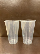 โหลดรูปภาพลงในเครื่องมือใช้ดูของ Gallery Plastic Bubble Tea Cup Clear (500ml/17oz) (500 cups).
